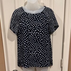 LOFT midnight/navy popover spotted blouse. Sz Small